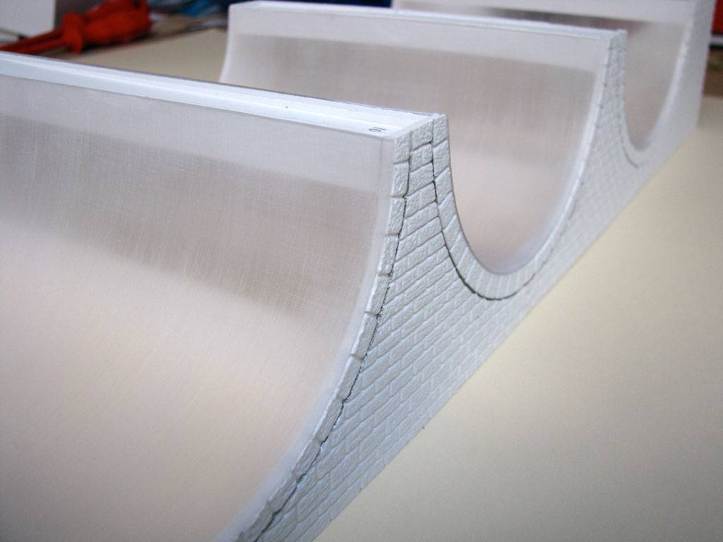 Forex materiale plastico
